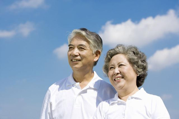 老年人耳背的原因 老年人如何預防耳背 老年人耳背的原因 老年人如何預防耳背