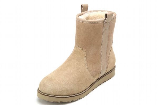 雪地靴適合什么時(shí)候穿 雪地靴的由來(lái) 雪地靴適合什么時(shí)候穿 雪地靴的由來(lái)