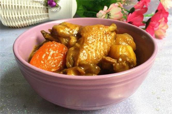 咖喱燜雞的做法 咖喱燜雞是哪里的菜 咖喱燜雞的做法 咖喱燜雞是哪里的菜