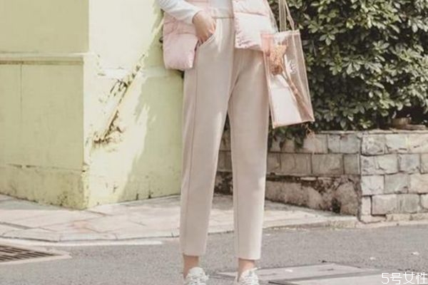 櫻花褲是什么褲子 櫻花褲怎么搭配衣服 櫻花褲是什么褲子 櫻花褲怎么搭配衣服