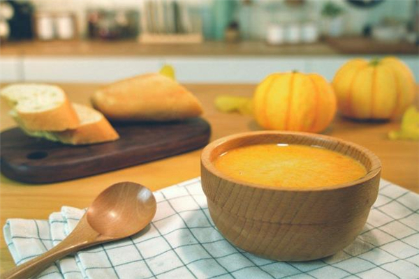 南瓜粥吃了會(huì)胖嗎 南瓜粥的熱量是多少 南瓜粥吃了會(huì)胖嗎 南瓜粥的熱量是多少