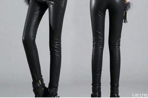 為什么皮褲穿起來(lái)很皺 皮褲怎么穿起來(lái)才不皺 為什么皮褲穿起來(lái)很皺 皮褲怎么穿起來(lái)才不皺