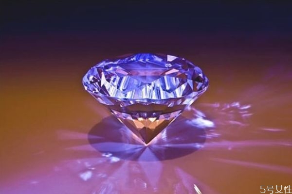 星耀鉆石和普通鉆石的區(qū)別 珂蘭鉆石星耀和普通鉆石 星耀鉆石和普通鉆石的區(qū)別 珂蘭鉆石星耀和普通鉆石