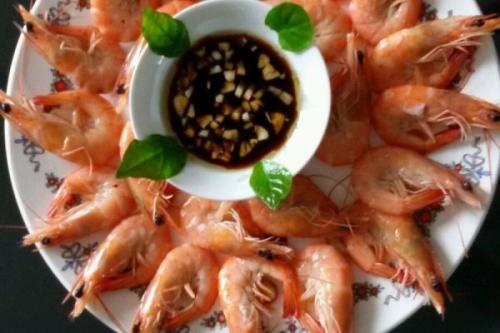 水煮蝦蘸料怎么調 吃水煮蝦的好處 水煮蝦蘸料怎么調 吃水煮蝦的好處