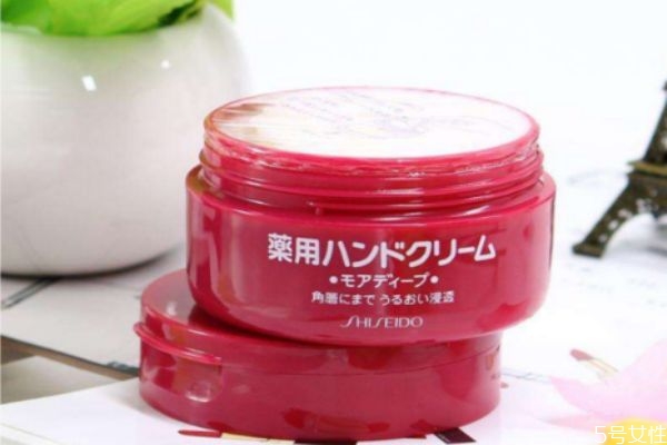 資生堂護(hù)手霜好用嗎 資生堂美潤護(hù)手霜 資生堂護(hù)手霜好用嗎 資生堂美潤護(hù)手霜