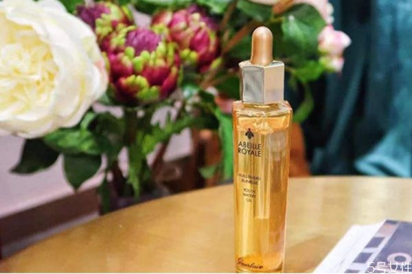 嬌蘭帝皇蜂姿黃金復(fù)原蜜怎么樣 嬌蘭復(fù)原蜜按摩手法 嬌蘭帝皇蜂姿黃金復(fù)原蜜怎么樣 嬌蘭復(fù)原蜜按摩手法