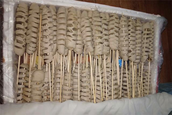 水面筋是熟的嗎 水面筋是豆制品嗎 水面筋是熟的嗎 水面筋是豆制品嗎