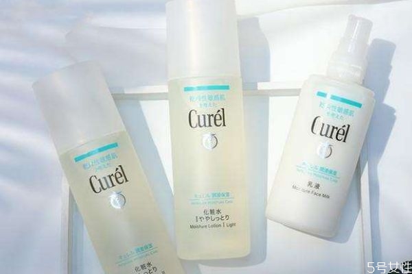 什么牌子水乳適合18歲 適合18歲的水乳 什么牌子水乳適合18歲 適合18歲的水乳