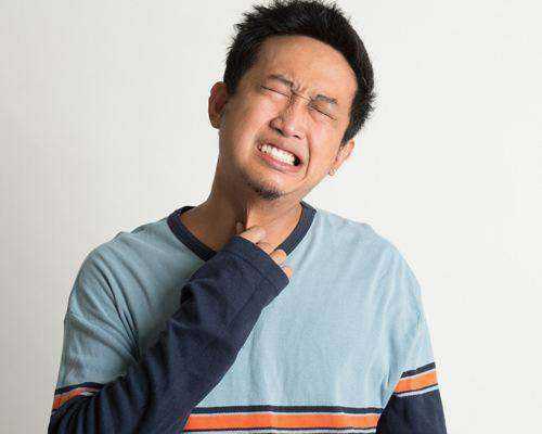 為什么嗓子吞咽會(huì)疼 嗓子吞咽疼要注意什么 為什么嗓子吞咽會(huì)疼 嗓子吞咽疼要注意什么