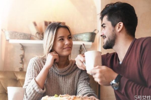 賢惠妻子的表現(xiàn) 賢惠妻子的基本標(biāo)準(zhǔn) 賢惠妻子的表現(xiàn) 賢惠妻子的基本標(biāo)準(zhǔn)