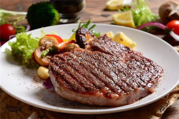 速凍牛排怎么解凍 速凍牛排可以用微波爐解凍嗎 速凍牛排怎么解凍 速凍牛排可以用微波爐解凍嗎