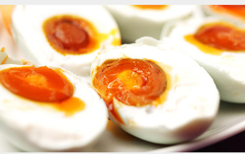 每天吃咸鴨蛋有危害嗎 咸鴨蛋膽固醇高嗎 每天吃咸鴨蛋有危害嗎 咸鴨蛋膽固醇高嗎