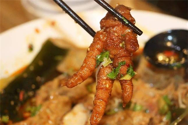 虎皮雞爪的做法 虎皮雞爪的虎皮是怎么做的 虎皮雞爪的做法 虎皮雞爪的虎皮是怎么做的