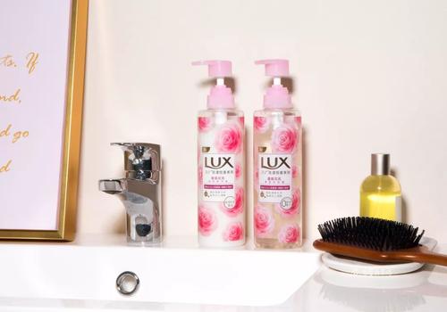 力士花漾悅香洗發(fā)水好用嗎 力士花漾悅香洗發(fā)水使用方法 力士花漾悅香洗發(fā)水好用嗎 力士花漾悅香洗發(fā)水使用方法