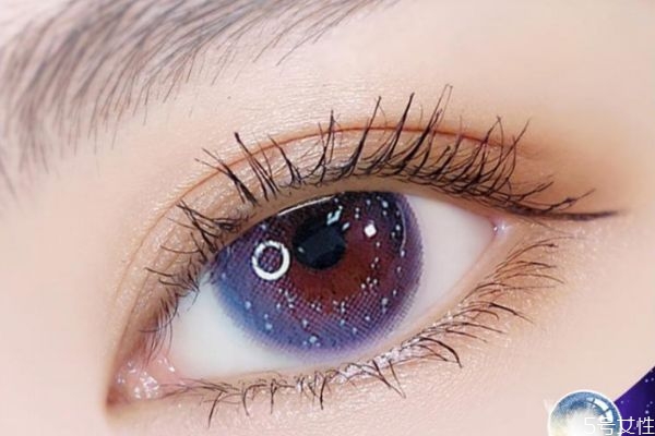 美瞳月拋是什么意思 最安全的摘美瞳方法 美瞳月拋是什么意思 最安全的摘美瞳方法