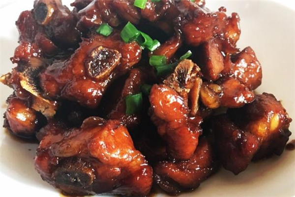 可樂排骨的做法 可樂排骨的熱量高嗎 可樂排骨的做法 可樂排骨的熱量高嗎