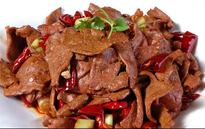 吃豬肝能預(yù)防近視嗎 吃豬肝對眼睛有好處嗎