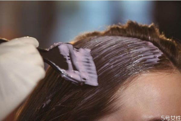 純植物染發(fā)劑什么牌子好 知名的染發(fā)劑品牌有哪些 純植物染發(fā)劑什么牌子好 知名的染發(fā)劑品牌有哪些