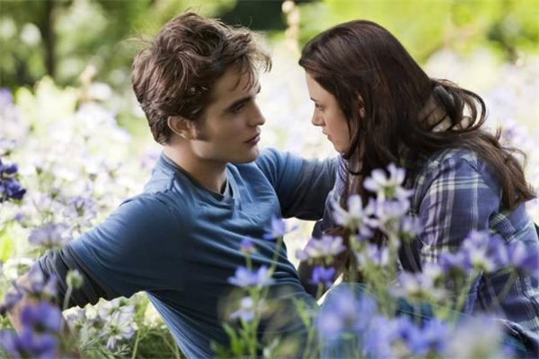 離婚后怎樣讓孩子受到的傷害最小 離婚要如實告訴孩子嗎 離婚后怎樣讓孩子受到的傷害最小 離婚要如實告訴孩子嗎