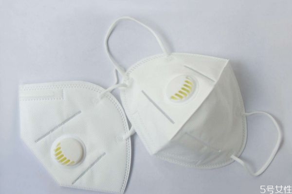 帶閥口罩和無閥口罩哪個(gè)好 帶閥口罩和無閥口罩的區(qū)別 帶閥口罩和無閥口罩哪個(gè)好 帶閥口罩和無閥口罩的區(qū)別