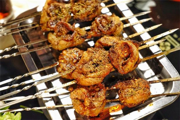 羊外腰和內腰的區(qū)別 羊外腰和內腰哪個好吃 羊外腰和內腰的區(qū)別 羊外腰和內腰哪個好吃