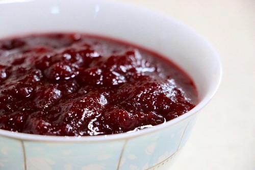 西梅醬有什么營養(yǎng)價(jià)值 西梅醬可以和什么一起吃 西梅醬有什么營養(yǎng)價(jià)值 西梅醬可以和什么一起吃