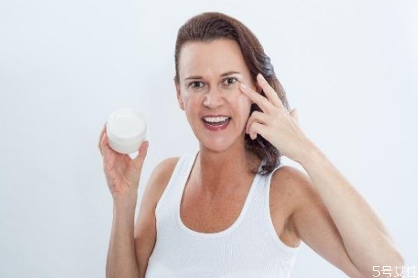 面霜的種類有哪些 面霜的種類及功效 面霜的種類有哪些 面霜的種類及功效