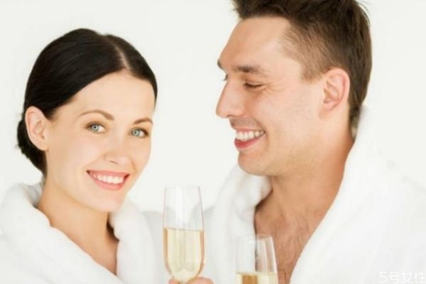 老婆不關心老公怎么辦 老婆不關心老公為什么