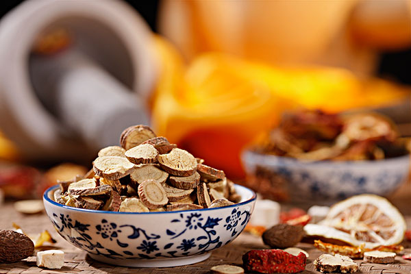 甘草與炙甘草的區(qū)別 甘草的種類