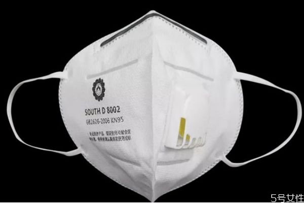 pm2.5口罩可以防病毒嗎 關(guān)于口罩使用的小知識 pm2.5口罩可以防病毒嗎 關(guān)于口罩使用的小知識