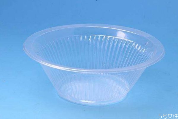 塑料碗用多了會怎么樣 長期使用塑料碗的危害 塑料碗用多了會怎么樣 長期使用塑料碗的危害