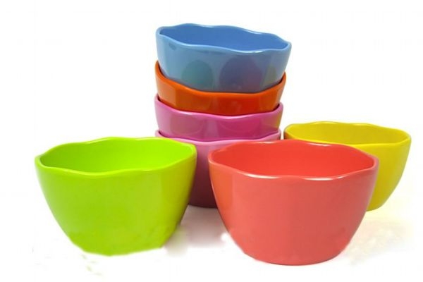 塑料碗可以放微波爐嗎 什么碗可以放微波爐加熱 塑料碗可以放微波爐嗎 什么碗可以放微波爐加熱