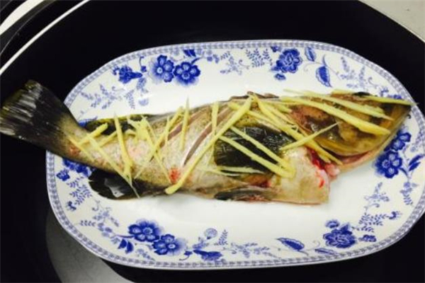 經(jīng)期可以吃石斑魚嗎 產(chǎn)后可以吃石斑魚嗎 經(jīng)期可以吃石斑魚嗎 產(chǎn)后可以吃石斑魚嗎