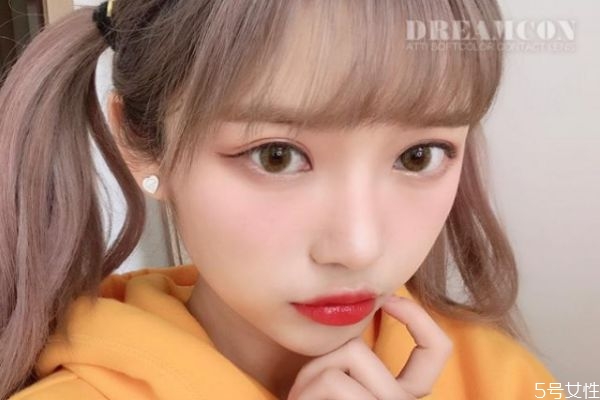 隱形眼鏡含水量高好還是低好 孕婦能帶隱形眼鏡嗎 隱形眼鏡含水量高好還是低好 孕婦能帶隱形眼鏡嗎