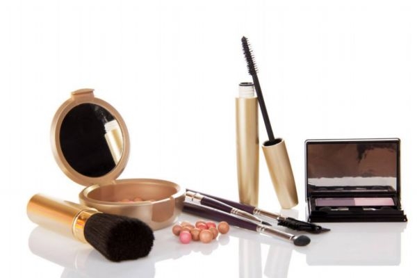 初學(xué)者怎么涂睫毛膏 新手涂睫毛膏方法 初學(xué)者怎么涂睫毛膏 新手涂睫毛膏方法