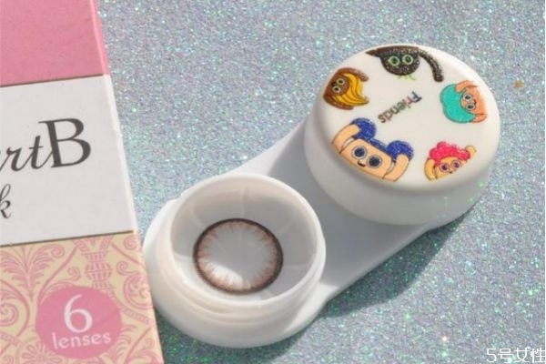 什么品牌美瞳好 買美瞳哪個(gè)牌子好 什么品牌美瞳好 買美瞳哪個(gè)牌子好