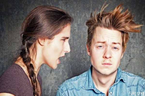 老公心里沒你的表現(xiàn) 老公心里有別人的跡象 老公心里沒你的表現(xiàn) 老公心里有別人的跡象