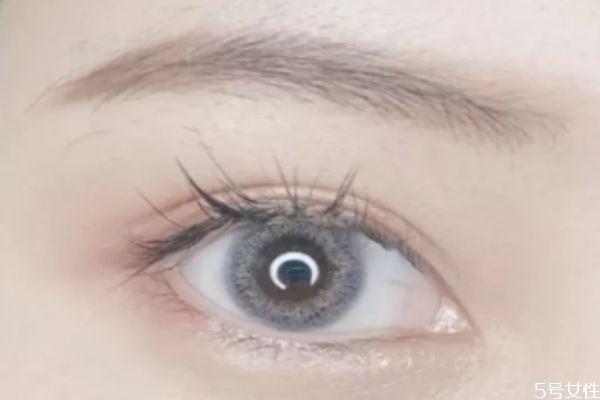 單眼皮戴美瞳眼睛能變大嗎 戴美瞳效果好嗎 單眼皮戴美瞳眼睛能變大嗎 戴美瞳效果好嗎