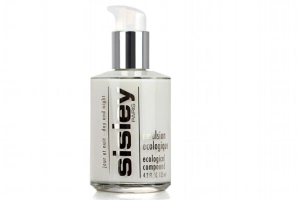 蘆薈膠可以當(dāng)乳液用嗎 乳液可以用什么代替 蘆薈膠可以當(dāng)乳液用嗎 乳液可以用什么代替