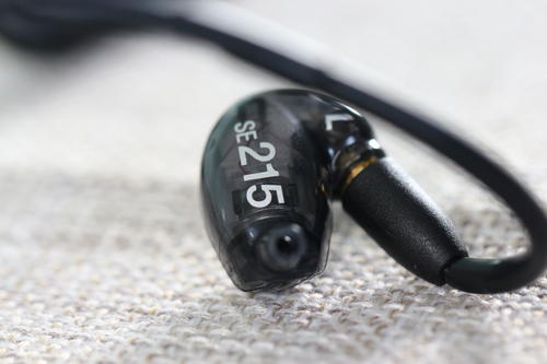 舒爾SE215耳機(jī)好不好 舒爾SE215耳機(jī)好用嗎 舒爾SE215耳機(jī)好不好 舒爾SE215耳機(jī)好用嗎