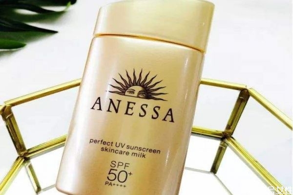 安耐曬敏感肌可以用嗎 安耐曬適合敏感肌嗎 安耐曬敏感肌可以用嗎 安耐曬適合敏感肌嗎