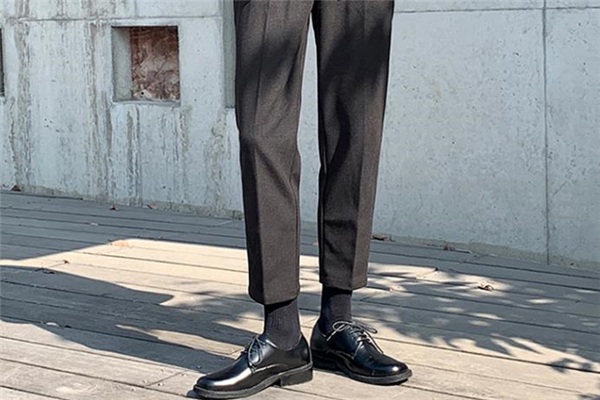 矮個子男生怎么穿出英倫風(fēng) 小個子男生英倫風(fēng)穿搭圖片 矮個子男生怎么穿出英倫風(fēng) 小個子男生英倫風(fēng)穿搭圖片