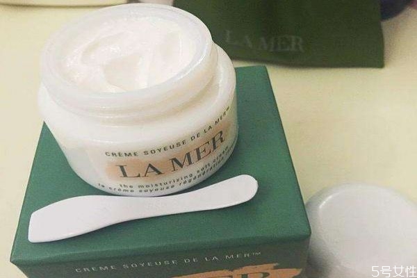 海藍(lán)之謎面霜如何選購 海藍(lán)之謎面霜分幾種 海藍(lán)之謎面霜如何選購 海藍(lán)之謎面霜分幾種