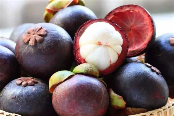 山竹變色了還能吃嗎 山竹太硬了怎么打開 山竹變色了還能吃嗎 山竹太硬了怎么打開