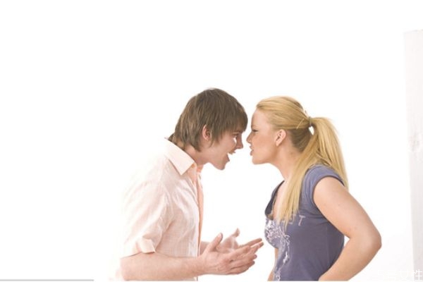 男人想離婚的征兆 男人準(zhǔn)備離婚前的表現(xiàn) 男人想離婚的征兆 男人準(zhǔn)備離婚前的表現(xiàn)