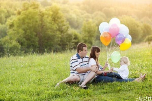 二婚時怎么看男人是不是真心愛你 如何知道是不是二婚 二婚時怎么看男人是不是真心愛你 如何知道是不是二婚