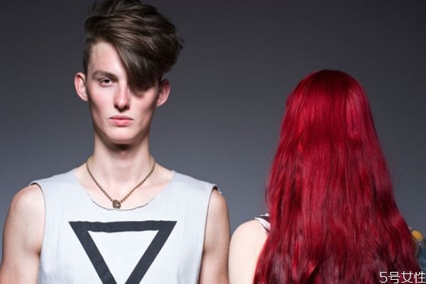 自己染發(fā)怎么做皮試 染發(fā)前一定要做皮試嗎 自己染發(fā)怎么做皮試 染發(fā)前一定要做皮試嗎