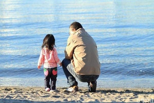 離婚時(shí)男人要孩子說(shuō)明什么 離婚時(shí)男人想要孩子是什么心理 離婚時(shí)男人要孩子說(shuō)明什么 離婚時(shí)男人想要孩子是什么心理