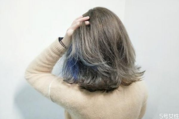 染發(fā)幾天后可以洗頭 染發(fā)后洗頭需注意 染發(fā)幾天后可以洗頭 染發(fā)后洗頭需注意