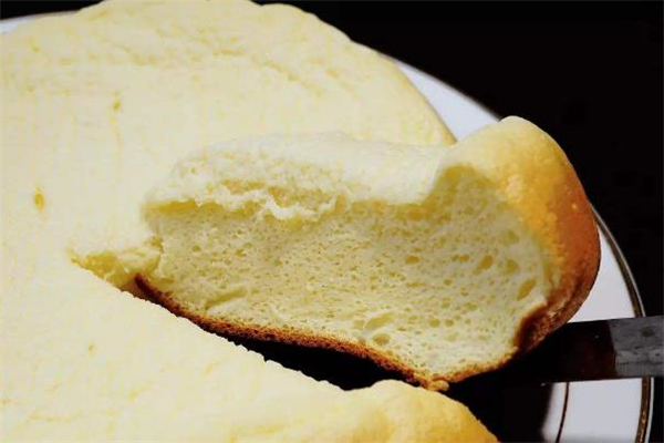 電飯煲做蛋糕用什么模式 電飯煲做蛋糕要預(yù)熱嗎 電飯煲做蛋糕用什么模式 電飯煲做蛋糕要預(yù)熱嗎